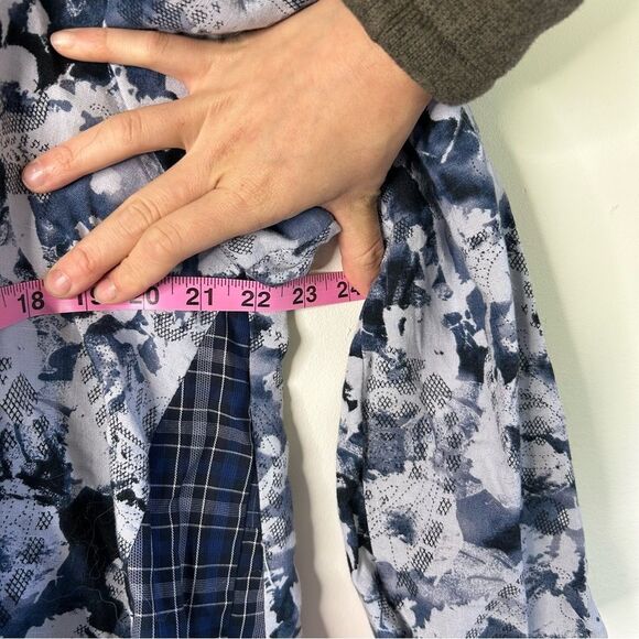 Textile hARvesT Floral Mixed Media Recycle Fabric Button-Up Shirt Large - Picture 7 of 7